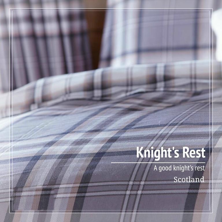 Knight's Rest Guest House Airdrie Chambre photo